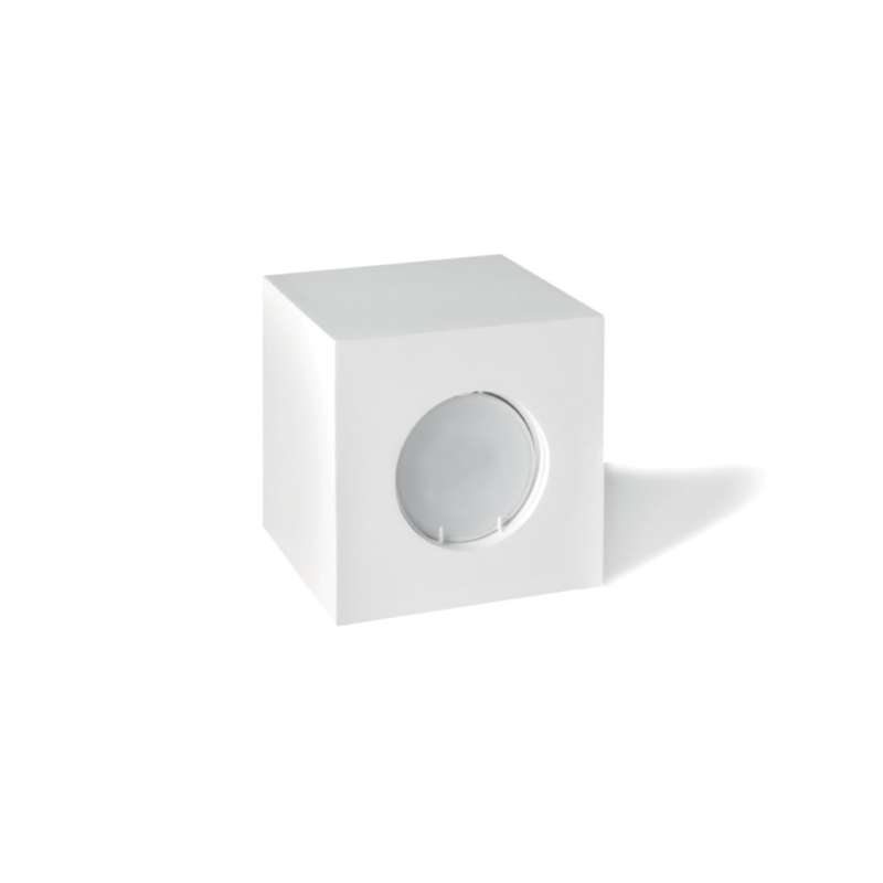 APPLIQUE A PARETE IN GESSO ALFA CON PORTALAM. GU10