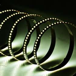 STRISCIA LED 24V 21W/M IP20 LUCE CALDA 3000K