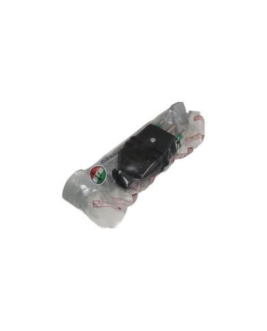 SPINA ELETTRICA 16A 2P+T NERO