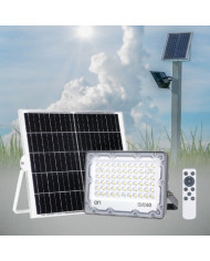 FARO A LED CON PANNELLO SOLARE 2400LM LED PRO 200