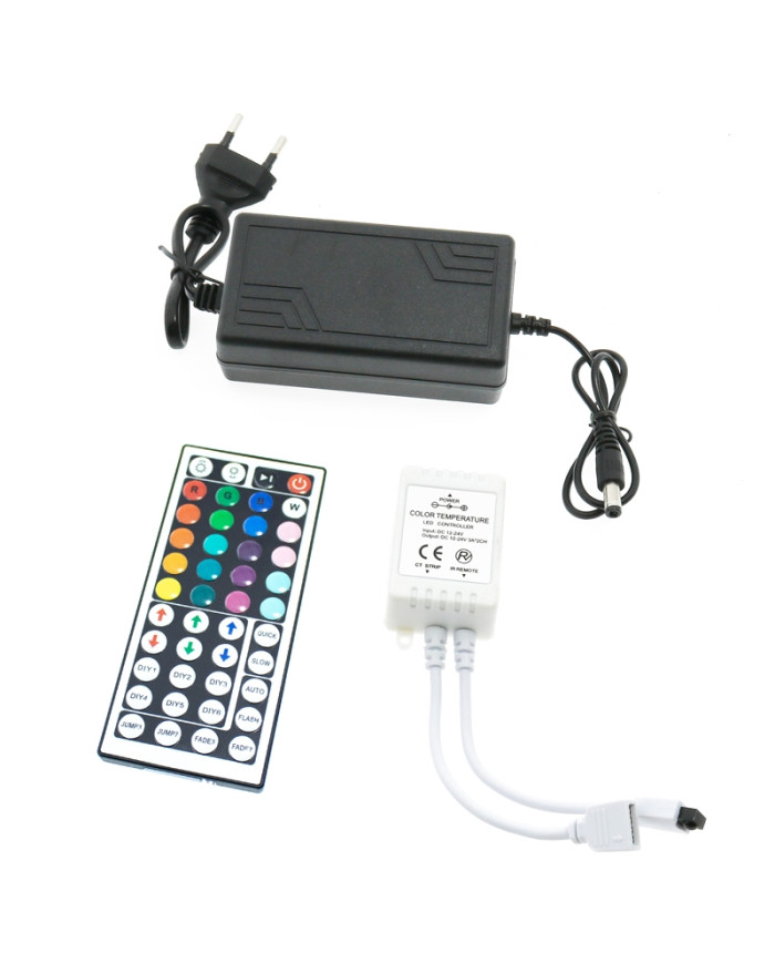 KIT STRISCIA LED RGB 12V 24W IP20 5MT