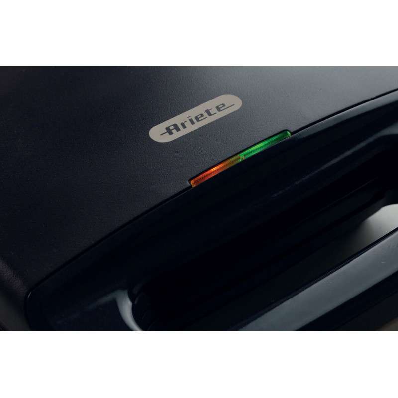 TOSTIERA A PRESSIONE NERA ARIETE 750W