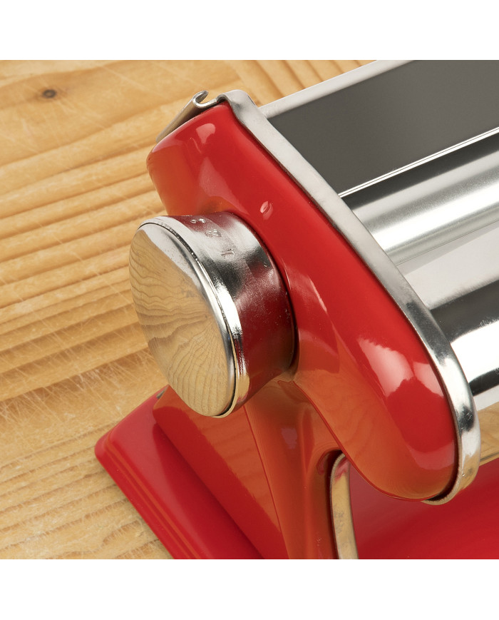 MSCCHINA TIRAPASTA PER TRE FORMATI GIRMI